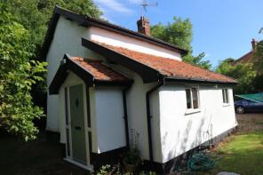 The Cottage, Dereham Road, Thetford IP25 6SA
