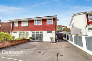 20, Wallis Drive, Hengoed CF82 8HS