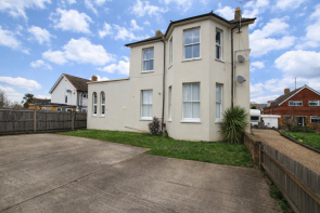 Flat 4, 137, Laleham Road, Shepperton TW17 0AA