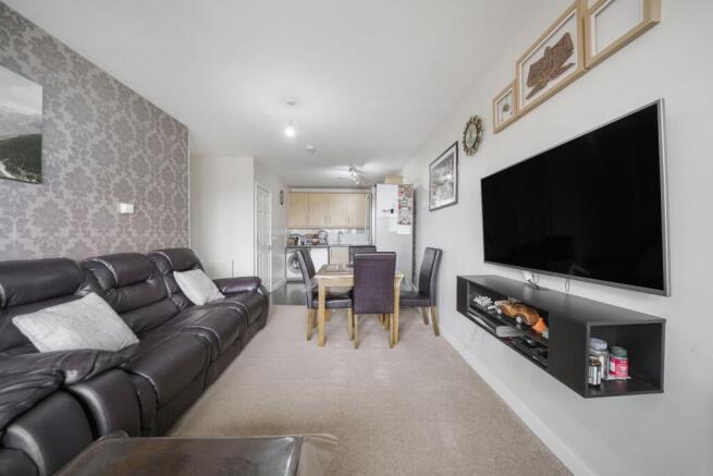 Apartment 11, Woodall Court - bDVQ9FBRyiHq2qfG6BlG