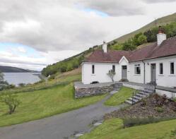 Ardlarach, Letterfinlay, A82t B8004 Junction - Corriegour Lodge Hotel Access Road, Spean Bridge PH34 4DZ