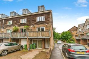 27, The Nurseries, Lewes BN7 2FF