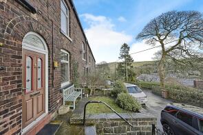 38, Stoneswood Road, Oldham OL3 5DY