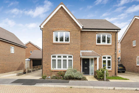 Holcombe Place, Stadhampton, OX44