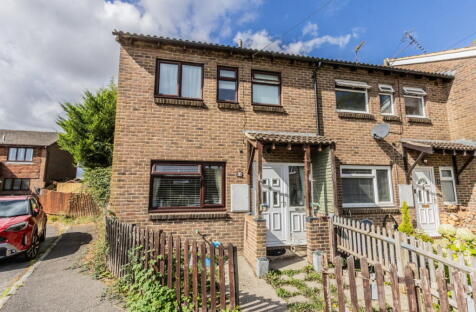 Park Farm Close, Etchingham