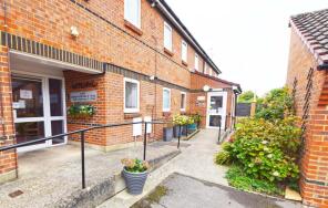 17, Guardian Court, Rainham, Gillingham ME8 7HQ