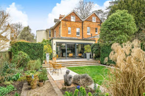 128, Christchurch Road, Winchester SO23 9QY