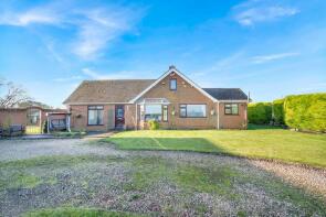 Oakwood, Lincoln Road, Newark NG22 0SW