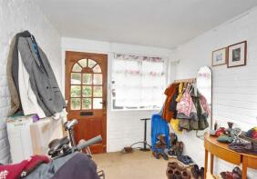 44, School Lane, Canterbury CT2 9JA