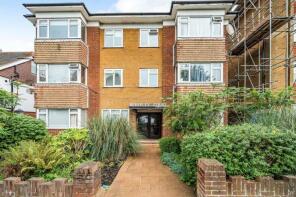 7, 51 Berkeley Court, Davigdor Road, Hove BN3 1RA