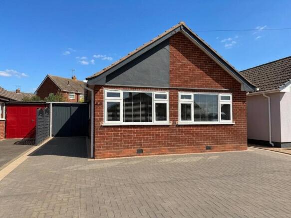 11 LEYLAND ROAD, BULKINGTON