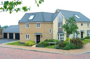 2, Windlass Close, Northampton NN4 9DT