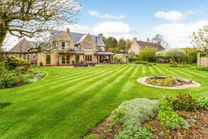 Jolifleur, London Road, Cirencester GL7 5JG