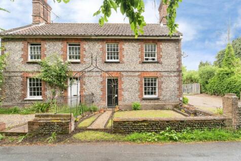 Hall Road, Crossdale Street, Northrepps, Cromer, Norfolk, NR27