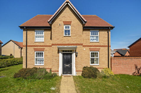 Brickle Wood Avenue, Poringland, Norwich