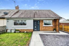 19, Cylch Peris, Llanon SY23 5HN
