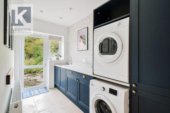 London Road, Ewell - KT17 2DE