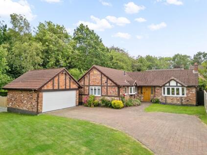 Chessington Close, Appleton, WA4