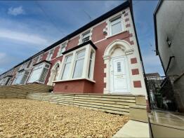 17, St John's Street, Glynfach, Porth CF39 9LA
