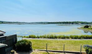 1, Tides Reach, Mill Road, Yarmouth PO41 0QZ