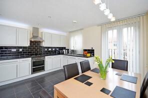 12, Chancellor Grove, Dringhouses, York YO24 1UQ