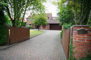 Whitley House, High Street, Kexby, Gainsborough DN21 5LZ