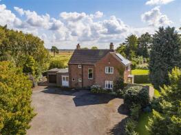 Redhurst, Market Rasen Road, Holton Cum Beckering, Market Rasen LN8 5NG