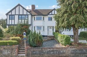 29, Woodlands Grove, Coulsdon CR5 3AN