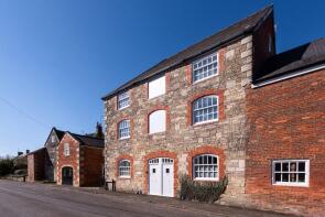 2, Nibbs Terrace, Trowbridge BA14 6RX