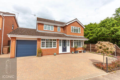 Hazel Close, Taverham, Norwich