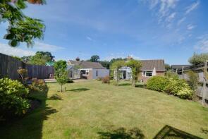 2, Chestnut Close, Rye TN31 6DJ