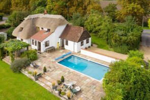 Thatch Cottage, Abingdon Road, Rowstock, Didcot OX11 0JW