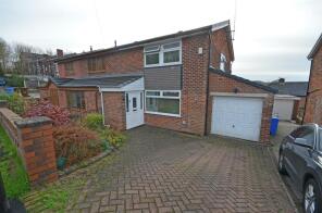 22, Sandringham Avenue, Stalybridge SK15 1BS