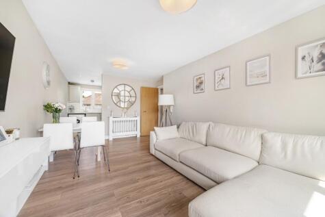 Westerham Drive, Sidcup, Kent, DA15