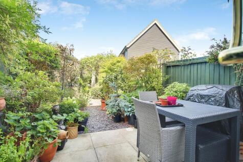 Heron Way, Benwick