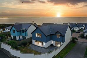 18, Craig Yr Eos Avenue, Bridgend CF32 0PF