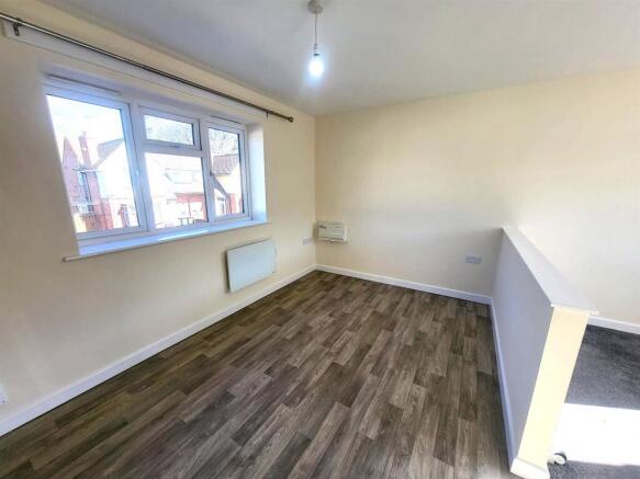 Sitting Room Pic 1