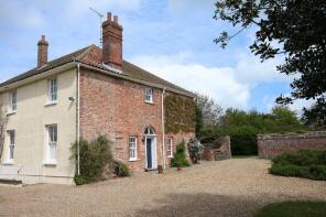 Hall Farm House, Rectory Road, Norwich NR11 7EW