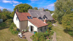 Corner Cottage, The Green, Bury St. Edmunds IP29 5HX