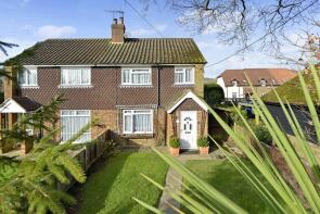 Holly Oak, The Green, Dunsfold, Godalming GU8 4NA