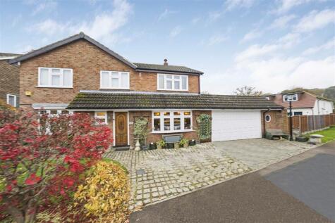 Maplefield Park Street, St. Albans