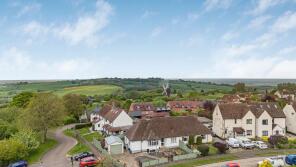 16, Brae Hill, Aylesbury HP18 9TF
