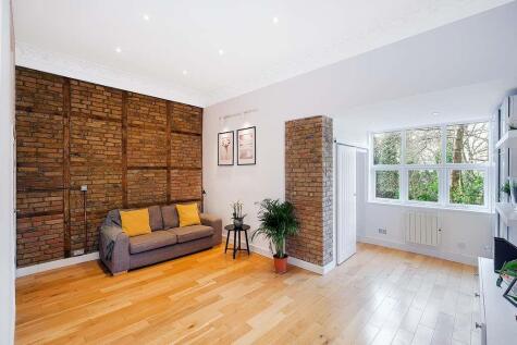Frognal, Hampstead NW3