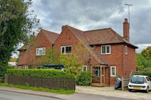 4, Corner Cottages, Goring Road, Woodcote, Reading RG8 0QG