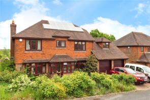 9, Glenleigh Walk, Robertsbridge TN32 5DQ