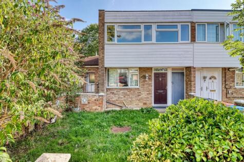 Rannoch Close, Bletchley, Milton Keynes, Buckinghamshire, MK2