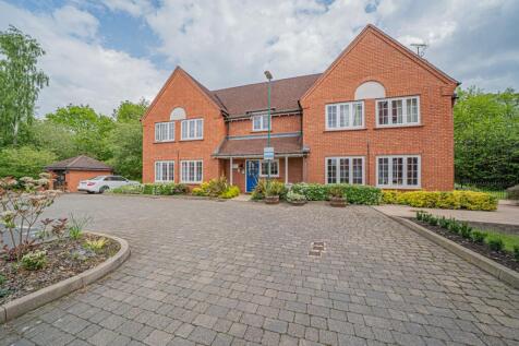 Foxley Drive, Catherine-De-Barnes, Solihull, B91