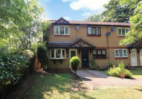 Woodstock Close, Hedge End, SO30