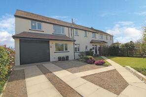 2, Beltoft Cottages, Main Street, Leeds LS17 0BD