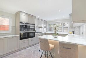 The Oaks, Crays Hill Road, Billericay CM11 2YR